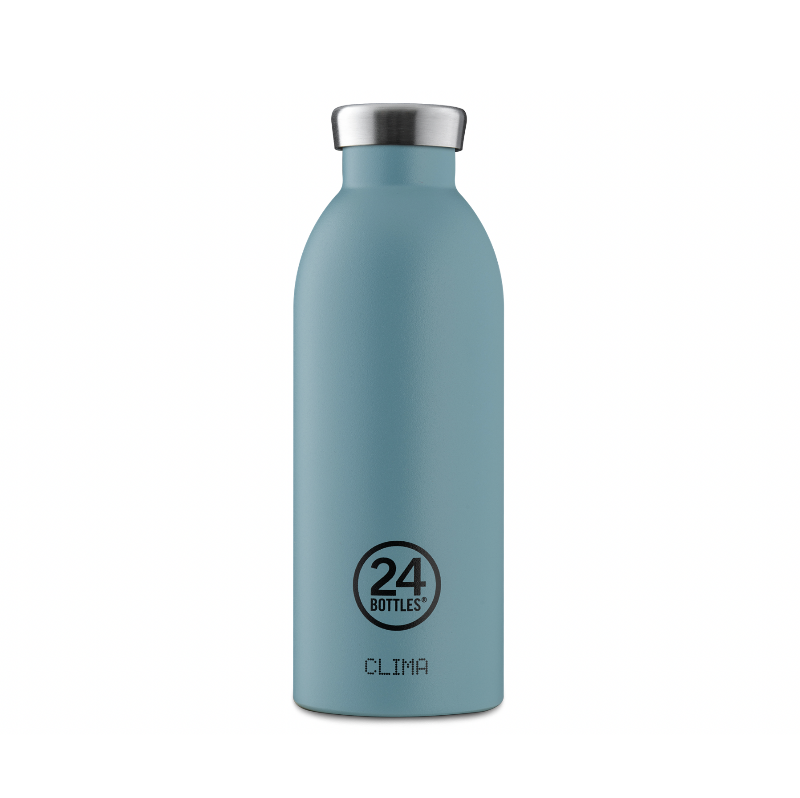 Gourde et thermos Bleu finition pierre au touché. Bouteille en acier inoxydable Powder Blue garde la chaleur 12h et la fraicheur 24h.  Clima Bottle powder blue 24 Bottles idée cadeau concept store masculin, concept store homme. Boutique en ligne de cadeau pour homme. Annecy